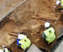 More than 25 Bodies Unearthed by Edinburgh Tram Works