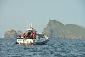 The boat to St Kilda